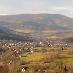 Pod Modrzewiami Milówka