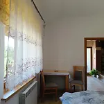 Pod Modrzewiami Milówka
