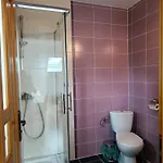 Pod Modrzewiami Quarto em Acomodações Particulares *