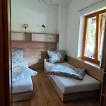 Pod Modrzewiami * Milówka