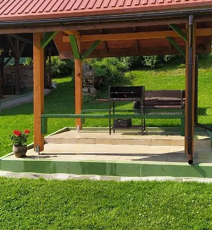 Pod Modrzewiami Milówka