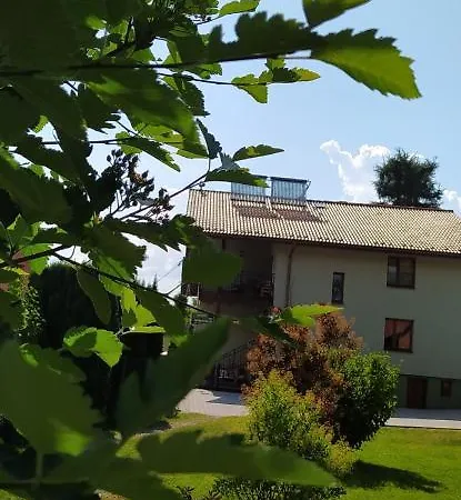 Privatunterkunft Pod Modrzewiami *