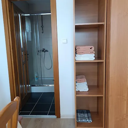 Pod Modrzewiami Habitación en casa particular Milówka