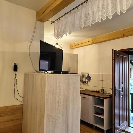 Pod Modrzewiami Milówka