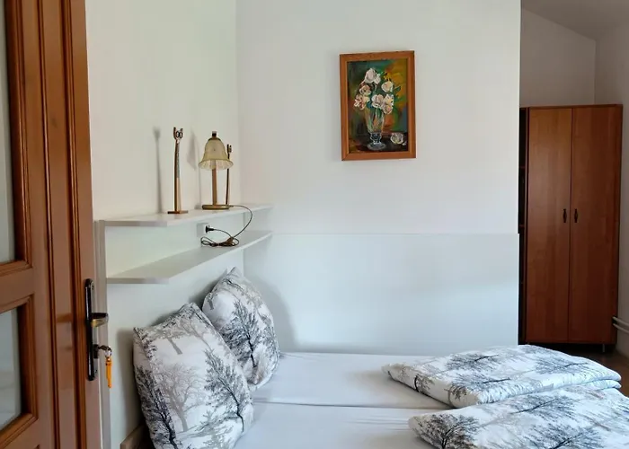 Homestay Pod Modrzewiami Milowka