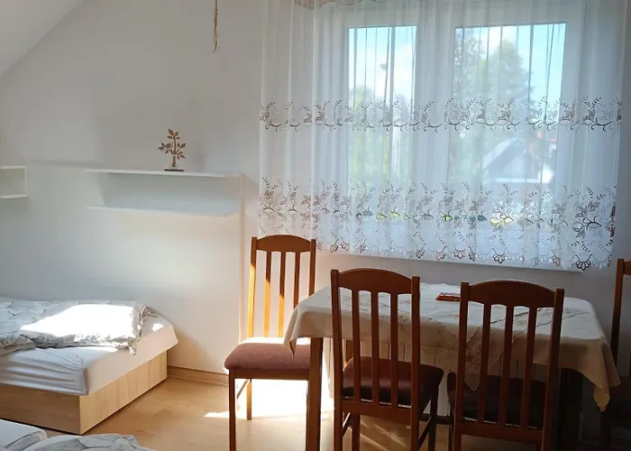 Homestay Pod Modrzewiami