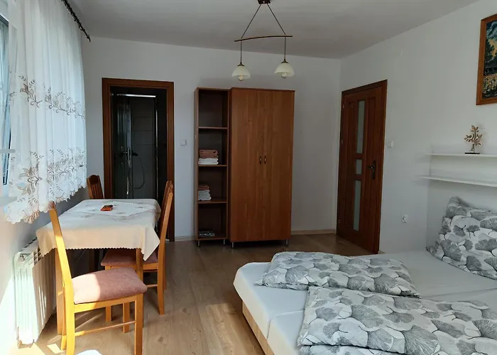 Homestay Pod Modrzewiami