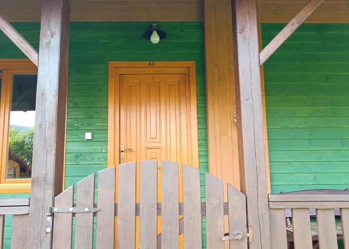 Pod Modrzewiami מילובקה